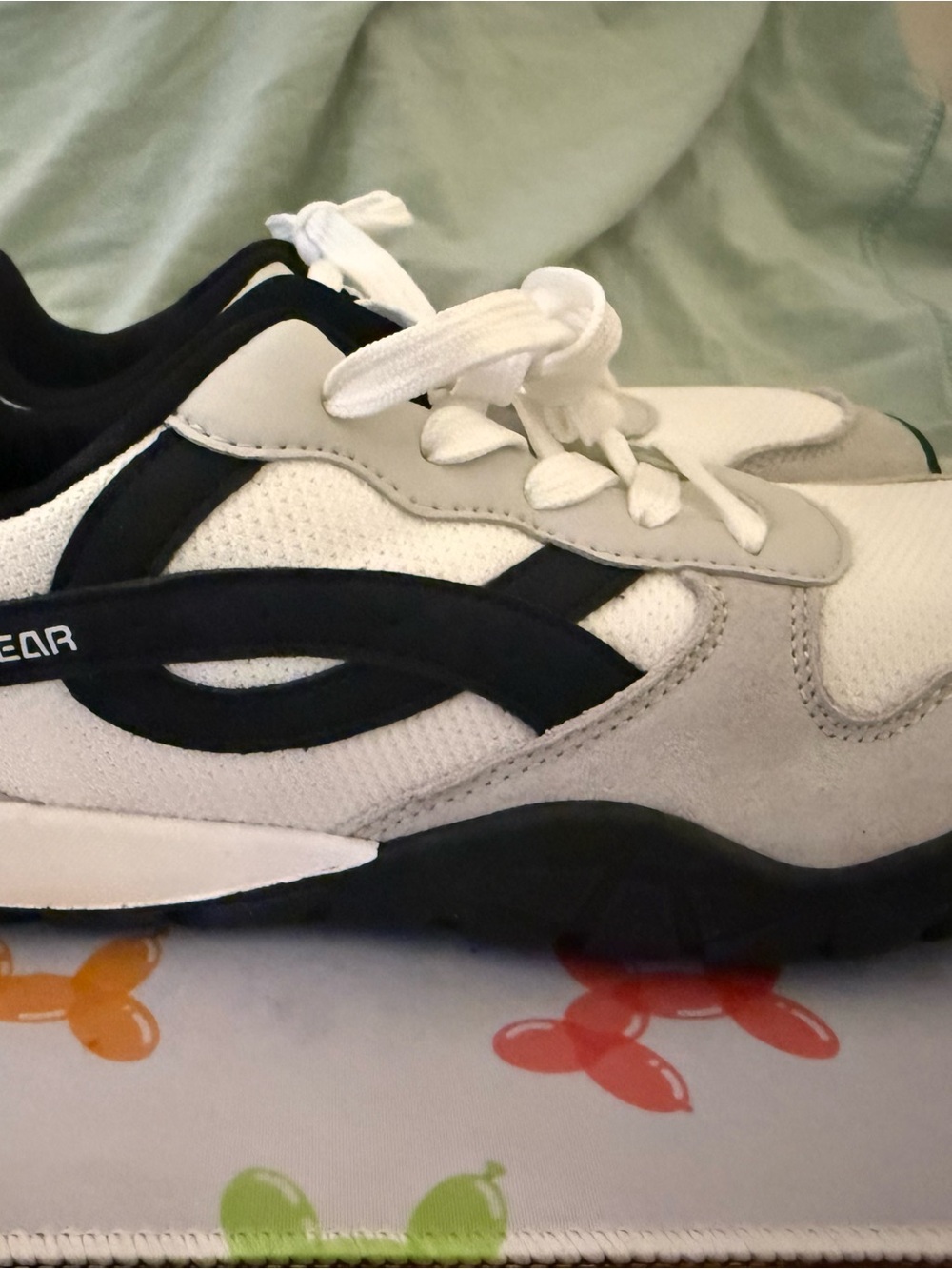 Women’s Hobibear Hareball Wide Toe Box Smeakers. Size 8 Brand New - Picture 2 of 7